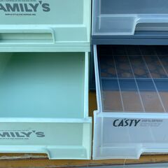 ★清掃済★ 衣装ケース CASTY 43x66x23cm FAMILY'S 単品550円 セットで1,760円（単価440円）の画像