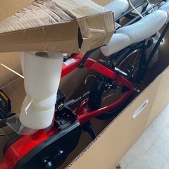 豊田トライク　キャリー　レッド　赤　豊田トライク　キャリー　大人の三輪車　自転車　お洒落電動自転車　電動アシスト　TOYODA TRIKE YAMAHA SHIMANO カッコいいの画像