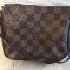 ルイヴィトン LOUIS VUITTON トゥルース メイクアッ...