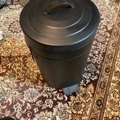 ゴミ箱（黒）