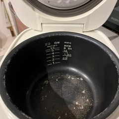 タイガー　炊飯器　ホワイト　JBH-G101の画像