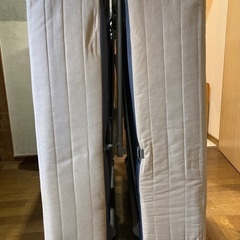 ベルメゾン購入　折りたたみマットレス付きベッド　取りに来れる方に無料で差し上げますの画像