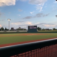 キャッチボールやりましょう⚾️