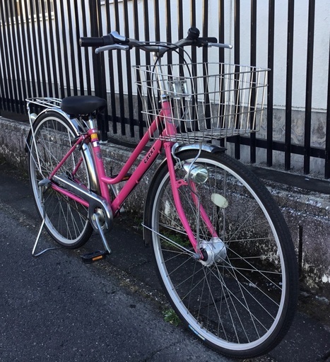 ＜美品車＞シティサイクル・27インチ自転車・内装3段変速 LEDオートライト・鍵付き・ピンク・お掃除済で綺麗です 美品車＞シティサイクル・27インチ自転車・内装3段変速 LEDオート