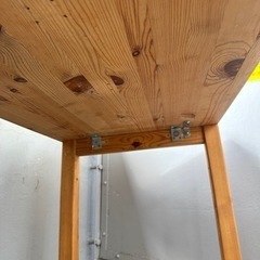 家具　天然木の机　デスク　分解可能ですの画像