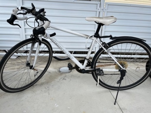 【取引中】クロスバイク 白