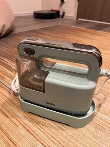 【未使用】mlte 衣類スチーマー グリーン
