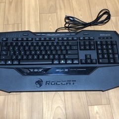 ゲーミングキーボード　ROCCAT SWARM ISKU+ FO...