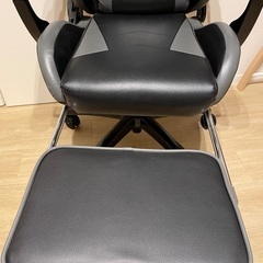 ゲーミングチェアの画像