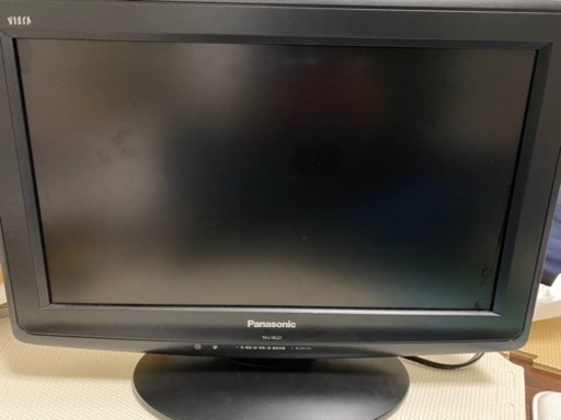 2011年製　Panasonic 型番TH-L19C21 回転台付き