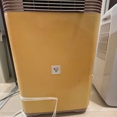 除湿機（シャープ2003年製）