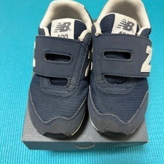 各2000円になります　ニューバランススニーカー　キッズの画像