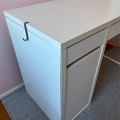 【決まりました】IKEA MICKE ミッケ　学習机の画像