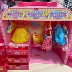 メルちゃんクローゼットの画像