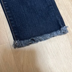 Noela ジーンズの画像