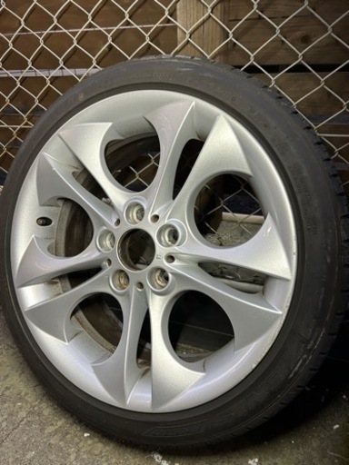 4本セットE85 BMW Z4 純正ホイール　タイヤ付き　PCD120 美品　センターキャップ付き　225 40 r18 255 35 r18