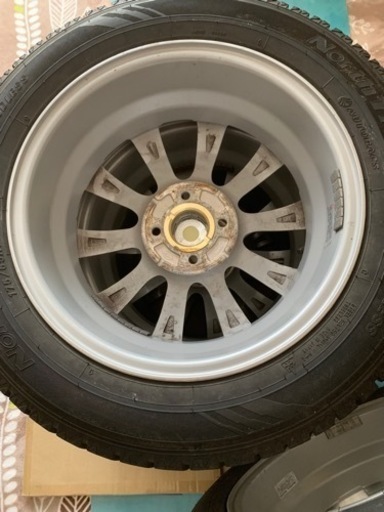 (売り先決まりました)175/65R 15スタッドレスホイールタイヤセット　ホンダフィット等