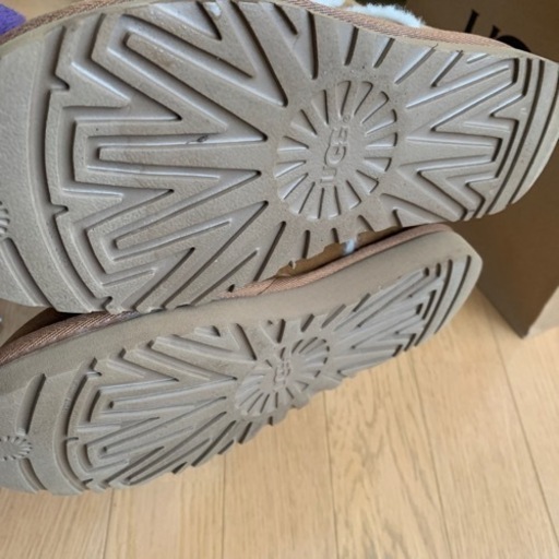 アグ　UGG ブーツ　