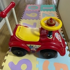 アンパンマンカー　メロディカー　手押し車　おもちゃ