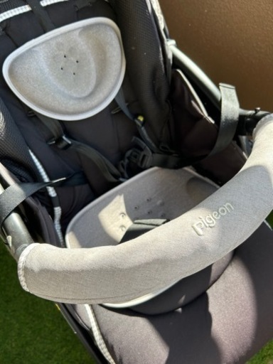 Pigeon Runfee RA8（ランフィ RA8） シュシュグレー