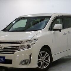 【高級感のあるお車！】室内の広さはほかのミニバンに引けを取らない...