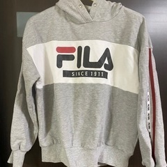 FILA トレーナー　Sサイズ　レディース