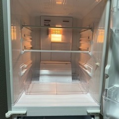SHARP 冷蔵庫の画像