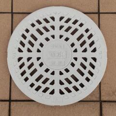 排水枡のふた（500円）の画像