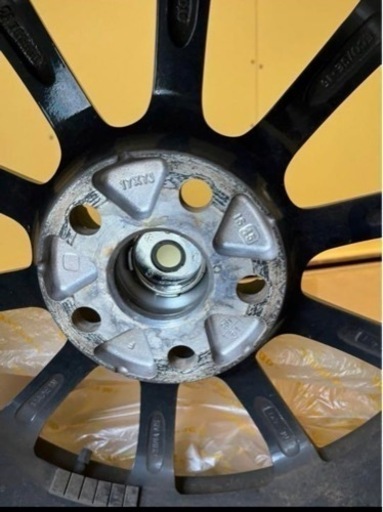 ブリヂストン　ホイールセットDM-V3 (SUV用最上級モデル)