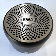 【最終値下げ】2個（シルバー・ブラック）セット　ケース付き EWA A106 ポータブル ミニ ワイヤレス Bluetooth スピーカーの画像