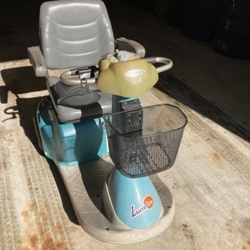 セニアカー　クボタ　ラクーター