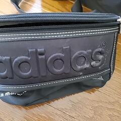 adidasボストンバック&ウエストポーチの画像