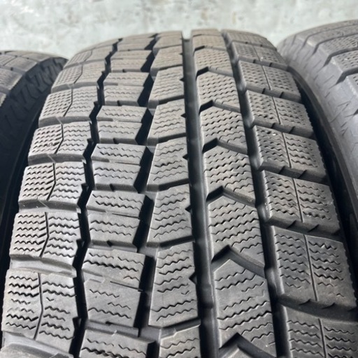 バリ山　DUNLOP ダンロップ　WM02 215/70R16 スタッドレス　タイヤ　2017年製　16インチ