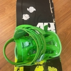 Burton スノーボード板の画像