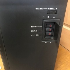 暖炉型ファンヒーターの画像