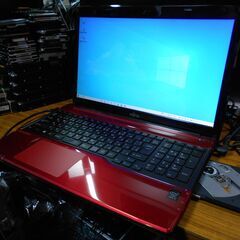富士通 LIFEBOOK AH45/M i3-4005U SSD 富士通 LIFEBOOK AH45⁄M Core i3