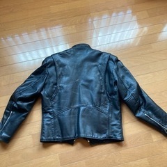 シングルライダースの画像