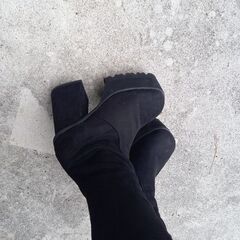 ロングブーツの画像