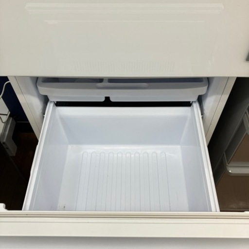 SHARP シャープ　350L 3ドア冷蔵庫（107）