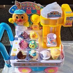アンパンマン ソフトクリーム屋さん