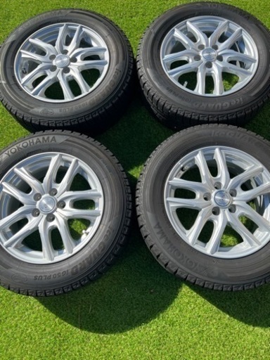 スタッドレスタイヤ