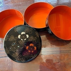 重箱菓子入れ？