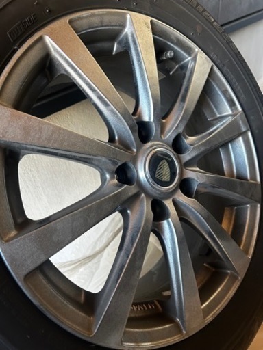 スタッドレスタイヤ 4本 ブリヂストン 205/60R16プリウスアルファ