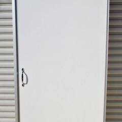 【直接引取り限定】【配送リクエストOK】事務所　開閉ドア　ホワイ...
