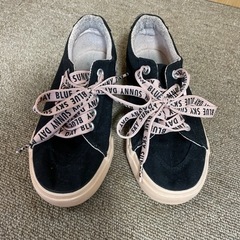 キッズシューズ