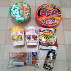 格安　カップ焼きそば　カップラーメン　焼きそばパン　他７点セット