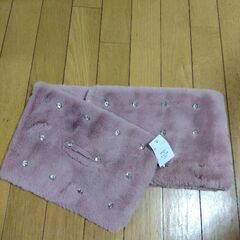 LOVELY ビジュー付きマフラー　ピンクの画像