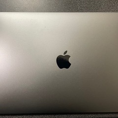 MacBook Pro 2017年製　（画面破損）ハードカバー等付属品付の画像