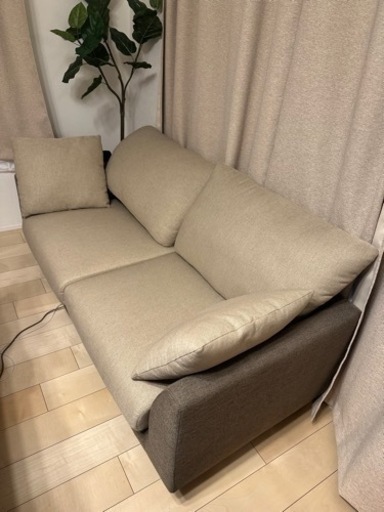 【美品】2人〜3人掛けソファ