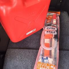 新品　灯油タンク　給油ポンプ　新品電池の画像